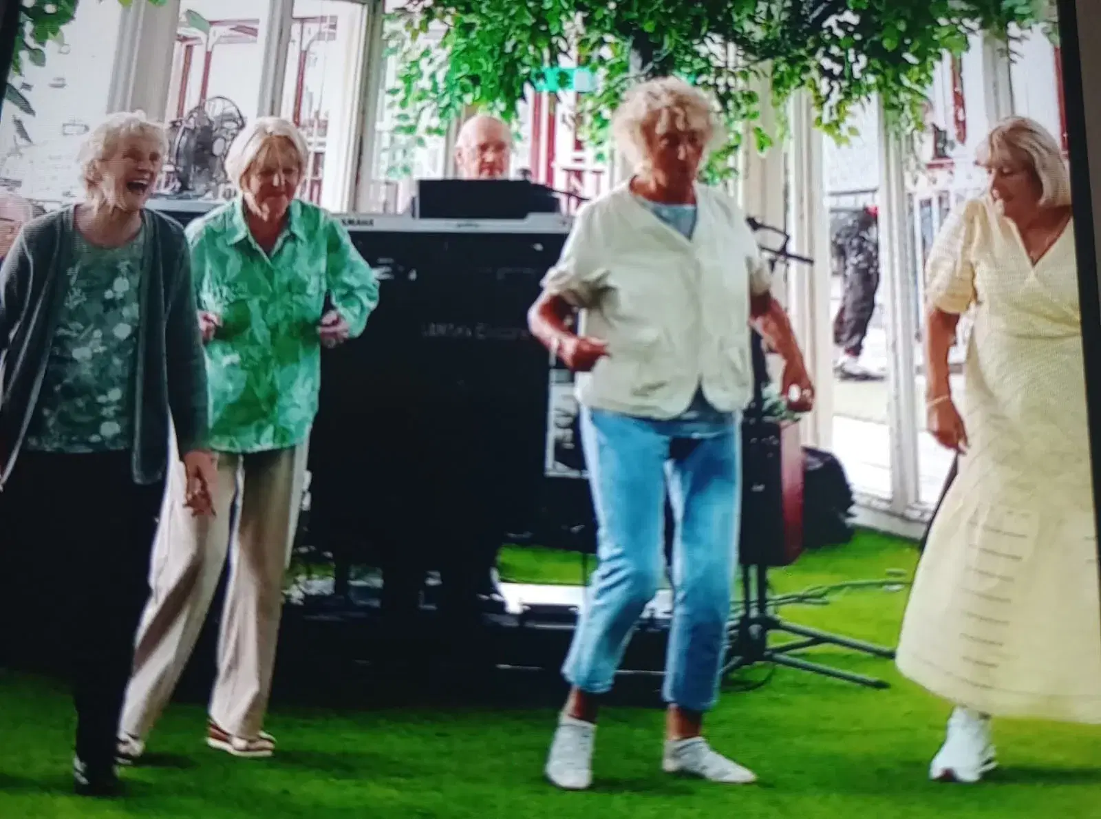 Mavis and friends dancing during an afternoon at North Pier