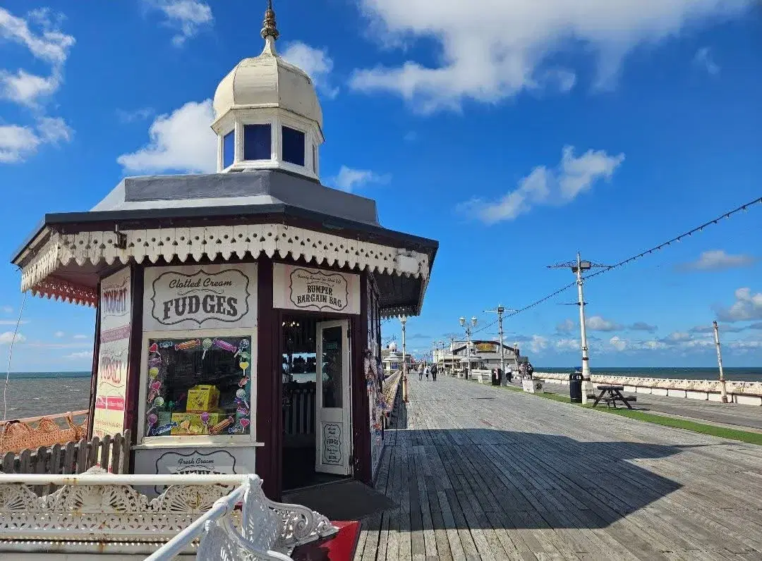 The traditional fudge kiosk on the open deck of North Pier